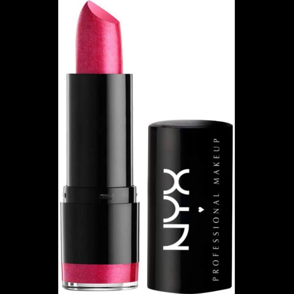 NYX Round Case LipstickChloe